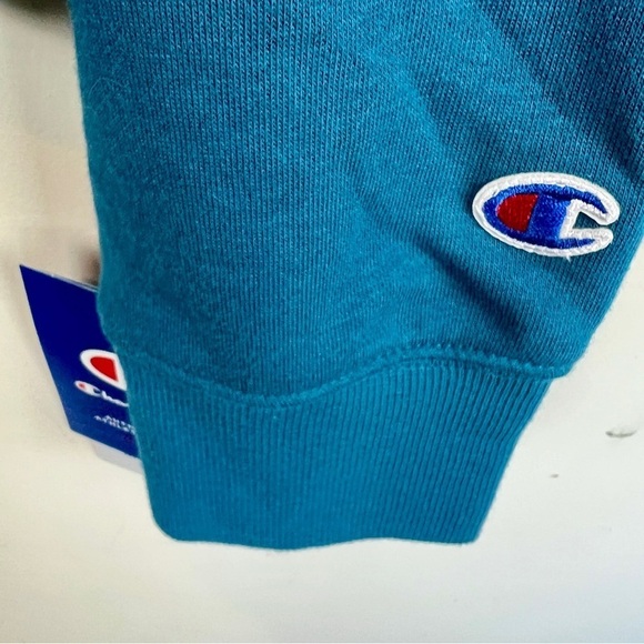NEW Champion size XL French Terry Sweatshirt Blue Floral Logo Cropped Relaxed - Picture 6 of 11